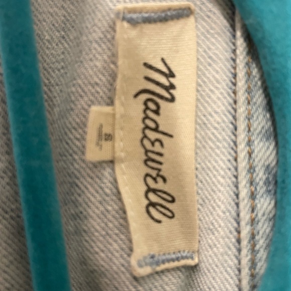 Madewell Denim/Jean Jacket (Small) fits like medium - Picture 2 of 4